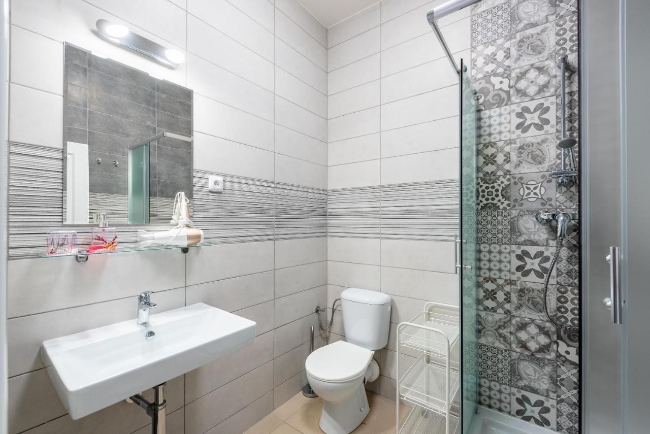 קארלשטיין Apartman Muzeum Obchodu מראה חיצוני תמונה